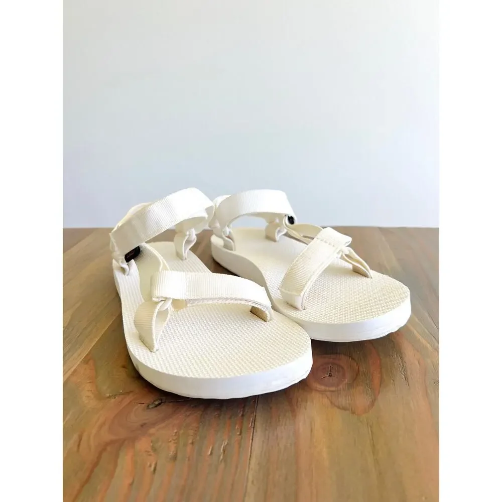 Teva White Original Universal Sandal Women's 7 - Picture 2 of 7
